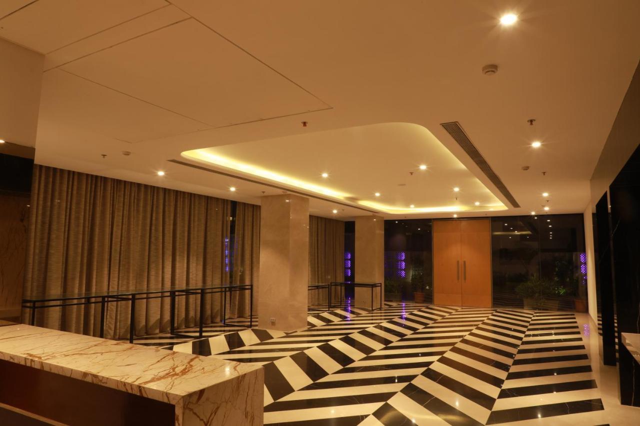The Vern At Blvd Нашик Екстер'єр фото