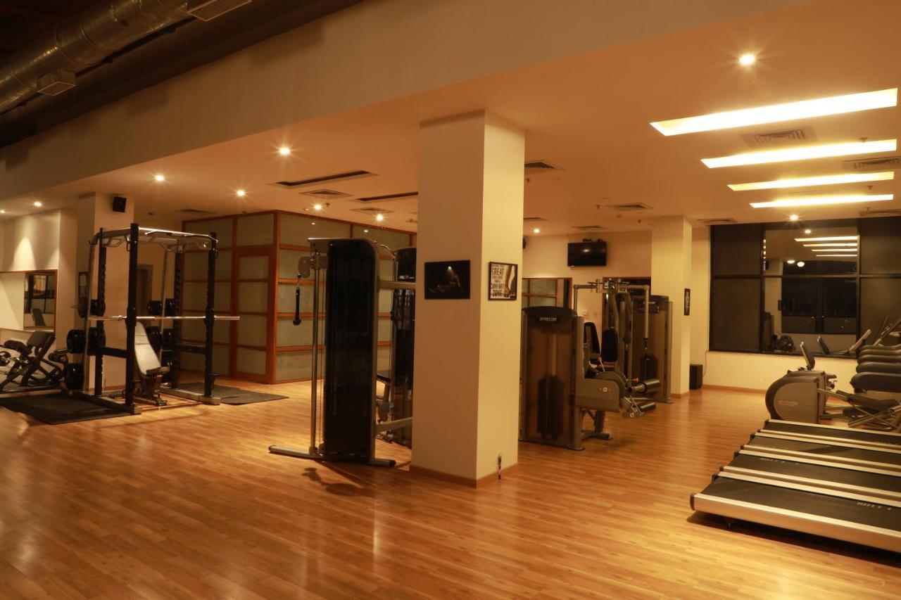 The Vern At Blvd Нашик Екстер'єр фото
